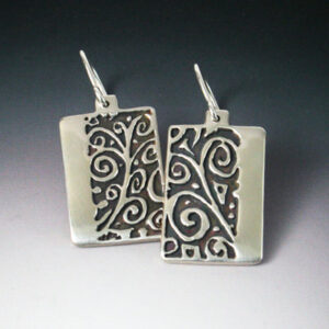 Rectangle silver earrings with swirl design
